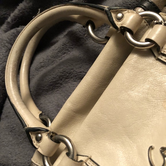 AUTH - Coach Satchel - off white, tan, and black - Picture 5 of 7